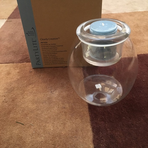 NEW authentic Partylite set - Picture 2 of 2